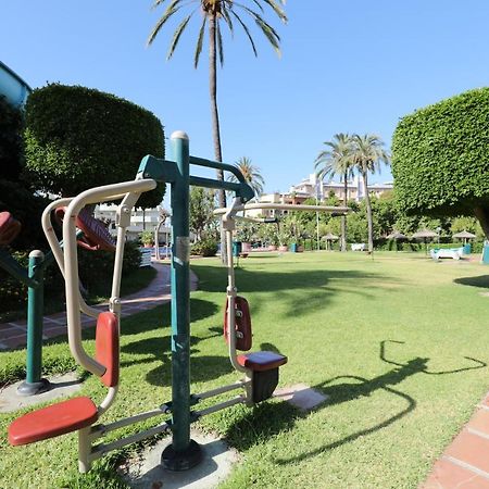 074 - Fabulous Sea View Apartment In Benal Beach Complex Benalmádena Eksteriør billede