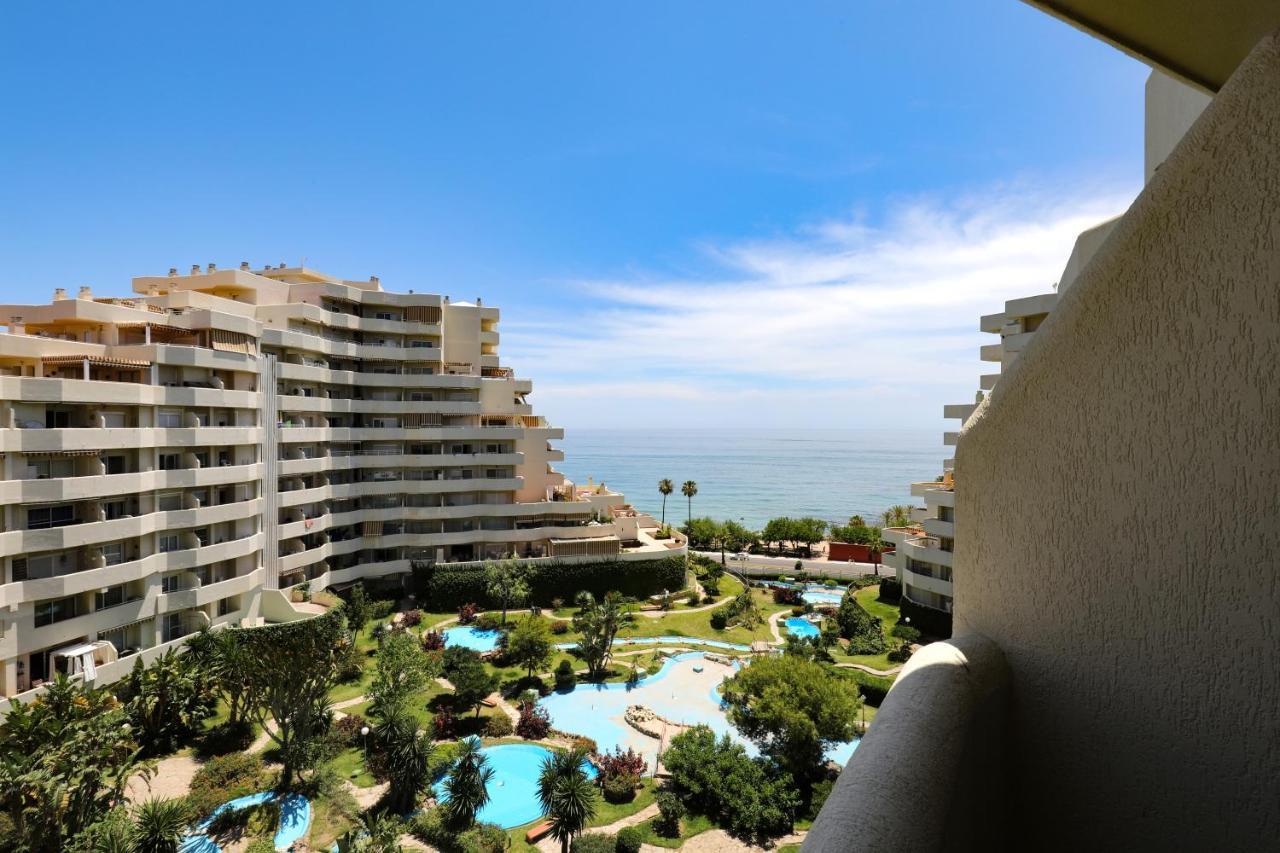 074 - Fabulous Sea View Apartment In Benal Beach Complex Benalmádena Eksteriør billede